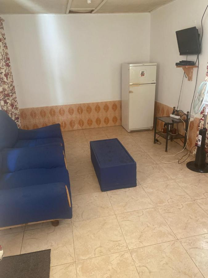 One World Village Guesthouse Bakau 외부 사진